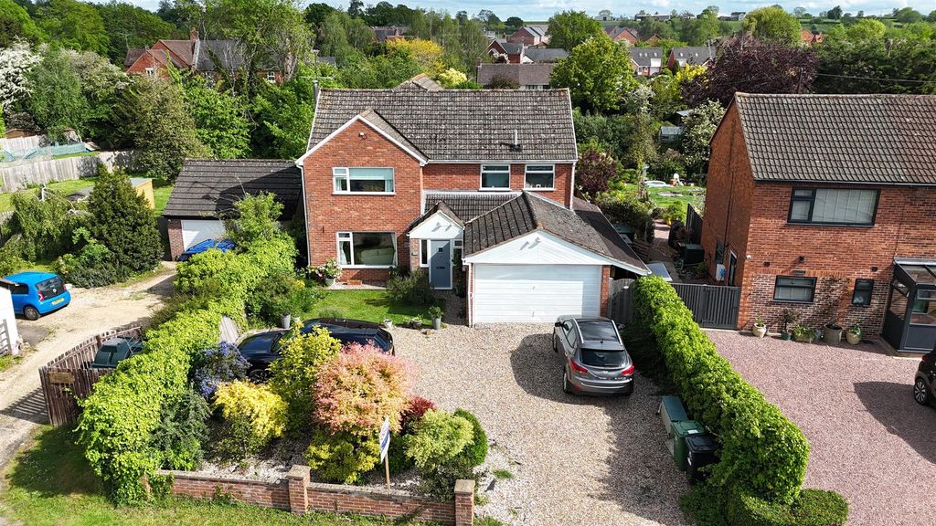 Property photo 1 of 50