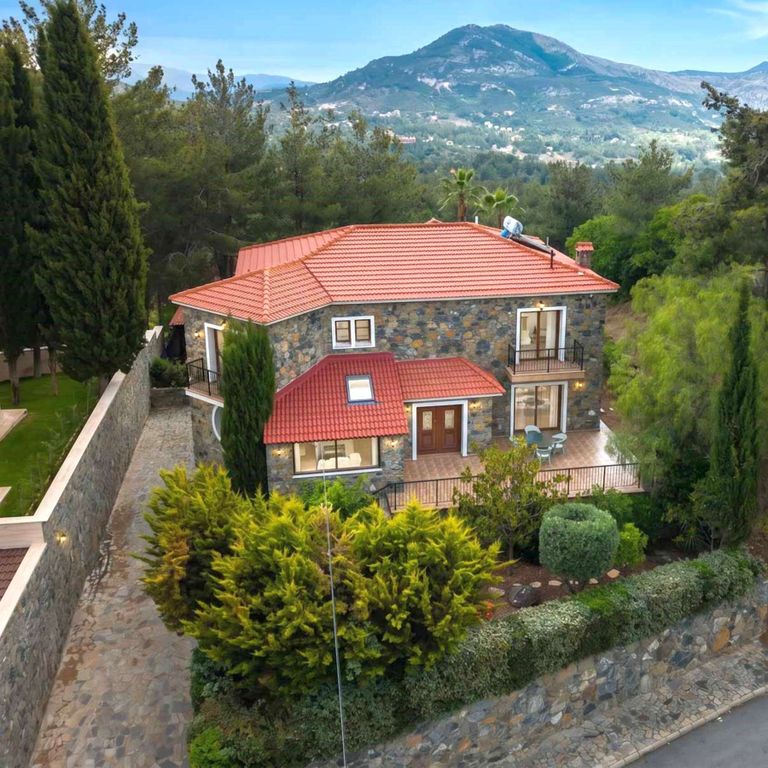 Property photo 1 of 30