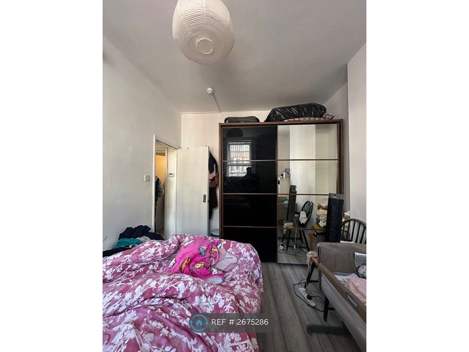 Property photo 3 of 8