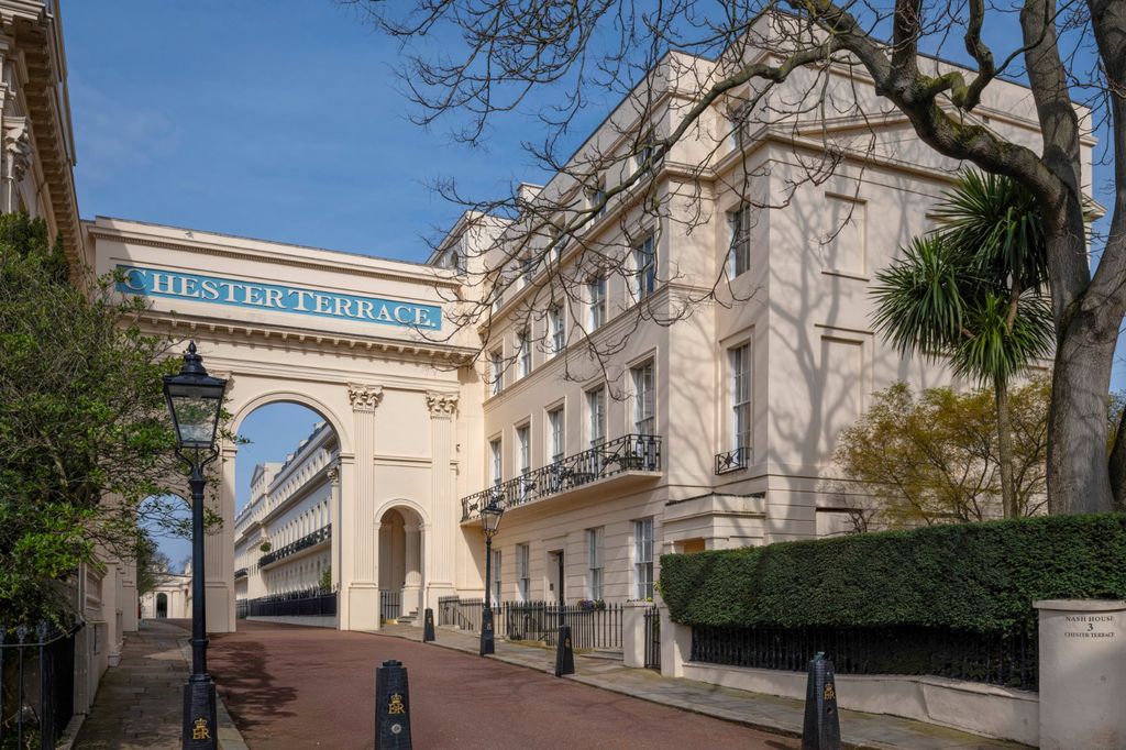 Property photo 1 of 29 Picture No. 01