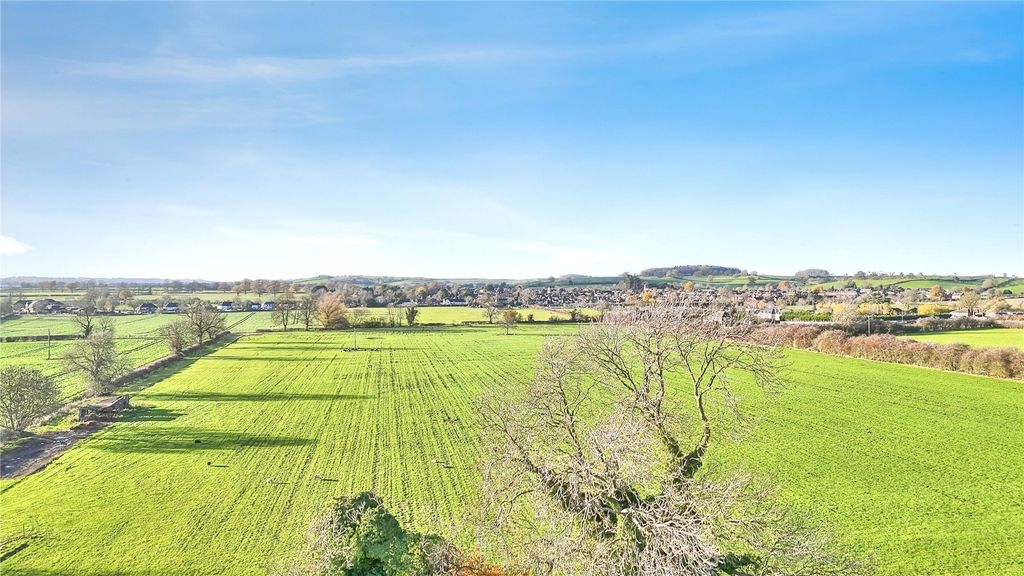 Property photo 3 of 31 Picture No. 09