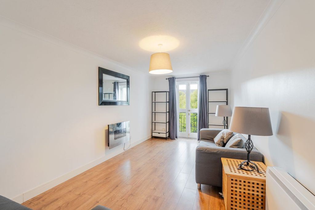 Property photo 2 of 15 Picture 2