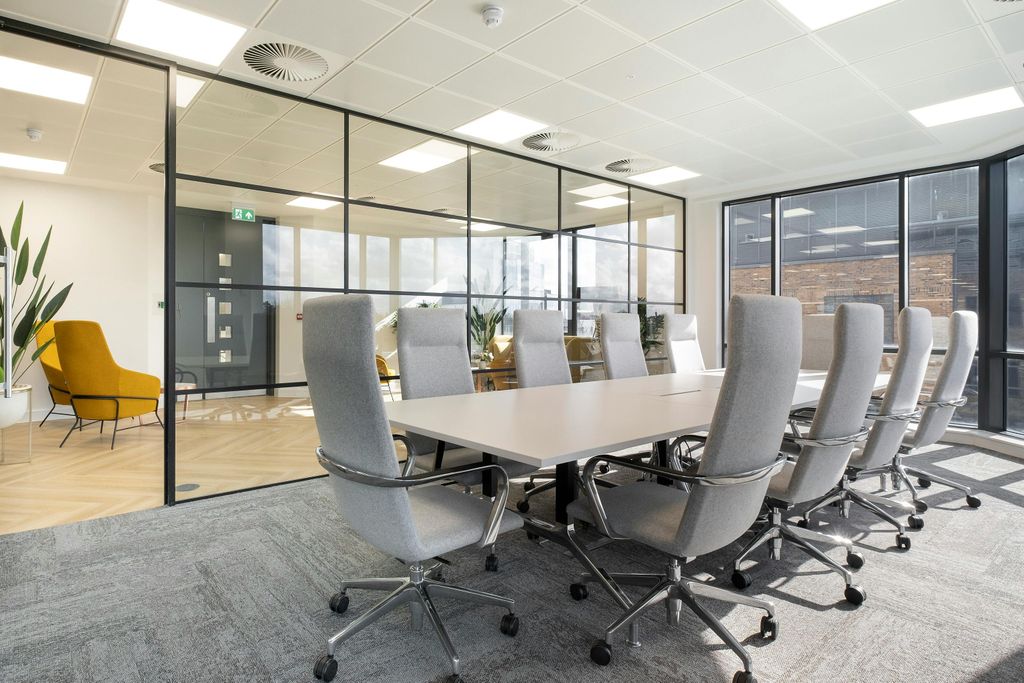 Property photo 2 of 17 Fitted Meeting Room