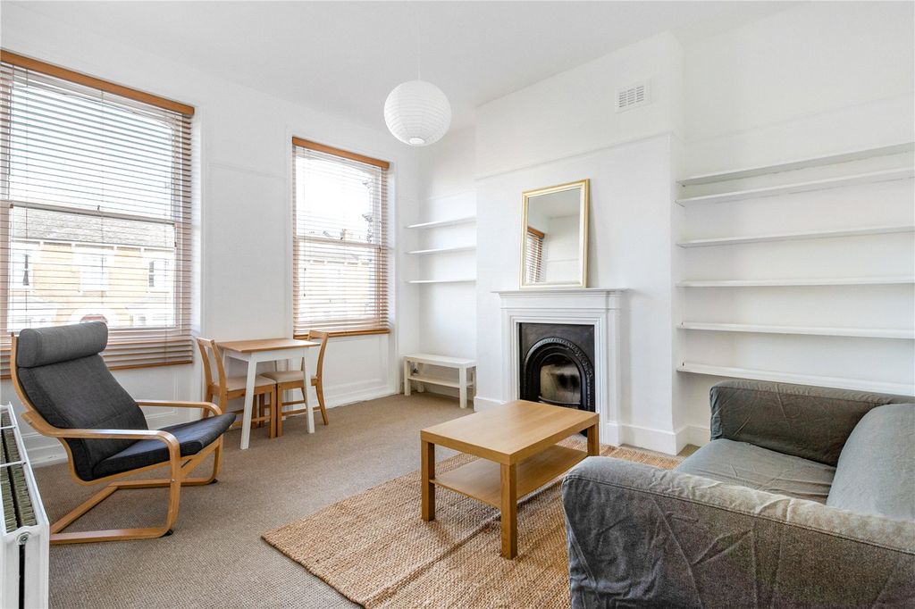 Property photo 1 of 12 Picture No. 02