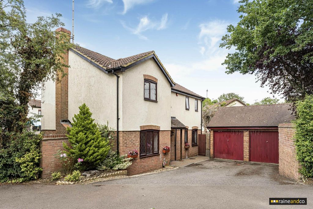 Property photo 1 of 22