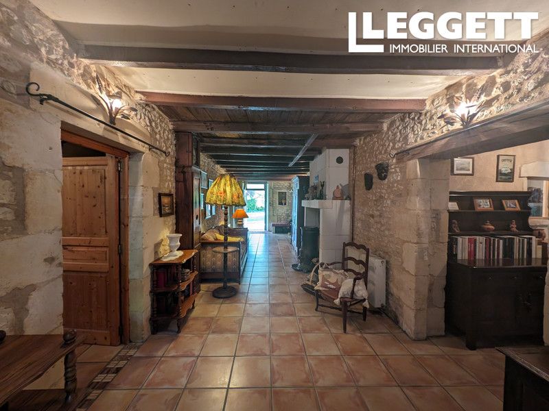 Property photo 3 of 10