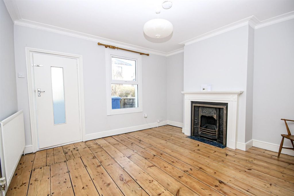 Property photo 2 of 12 12-Img_7803.Jpg