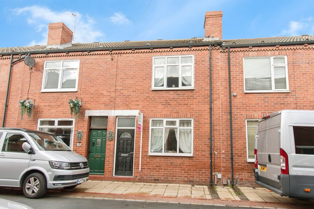 Property photo 1 of 12