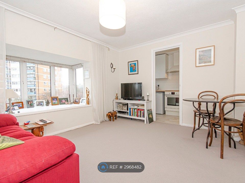 Property photo 2 of 10
