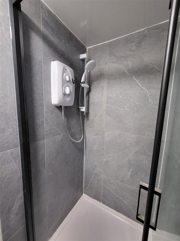 Property photo 3 of 5 Shower Picture.Jpg