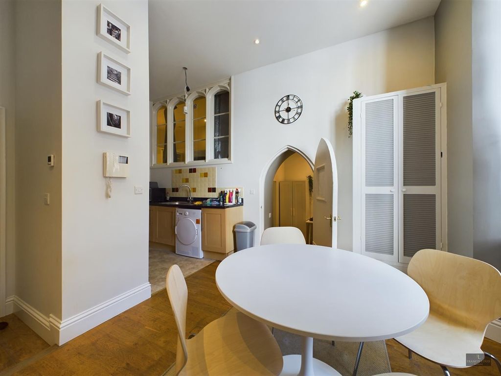 Property photo 1 of 7 Cam01856G0-Pr0092-Still002.Jpg