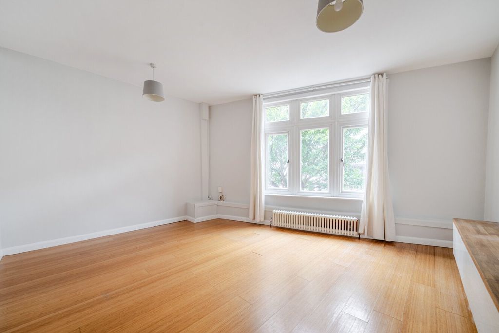 Property photo 3 of 7 Picture No. 08