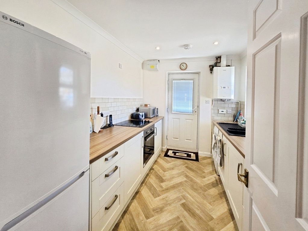 Property photo 3 of 16 Pbox-Img.Jpg