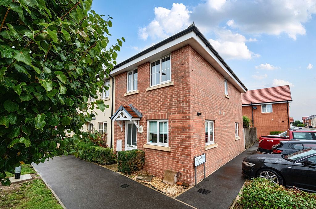 Property photo 1 of 16 1348266-1-68B6B2A...