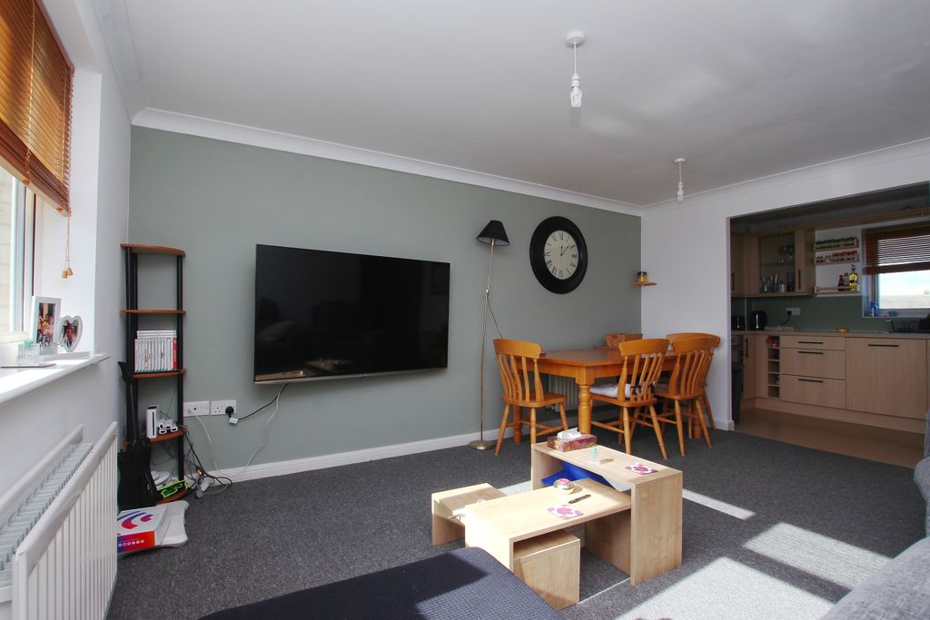 Property photo 3 of 9 Img_5754