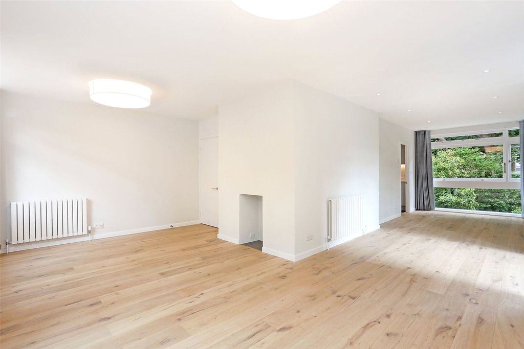 Property photo 1 of 8 Picture No. 03