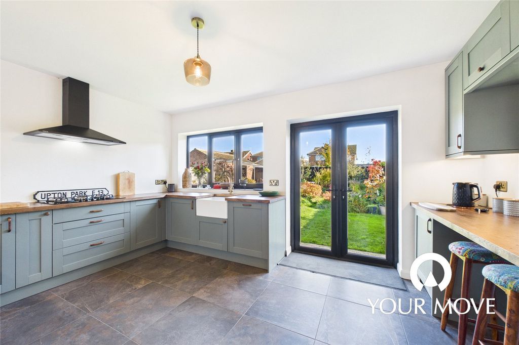 Property photo 3 of 20 Picture No. 04