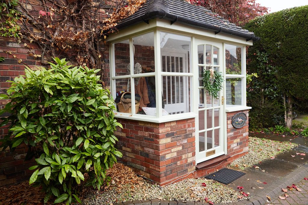 Property photo 2 of 49