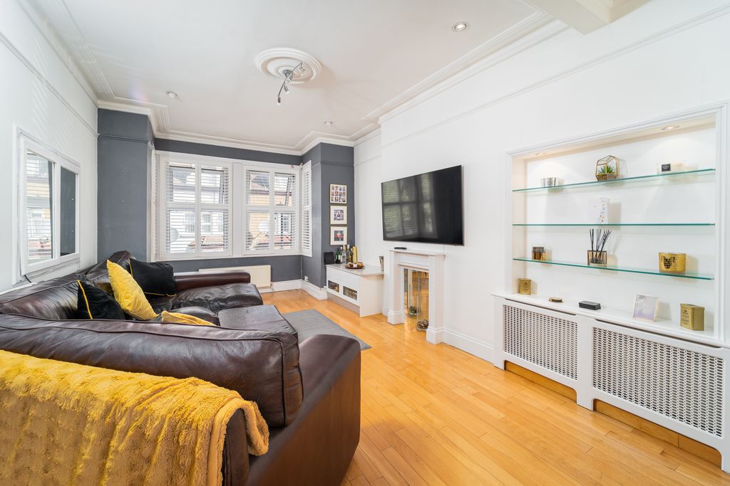 Property photo 1 of 11 Ndb00465-Edit