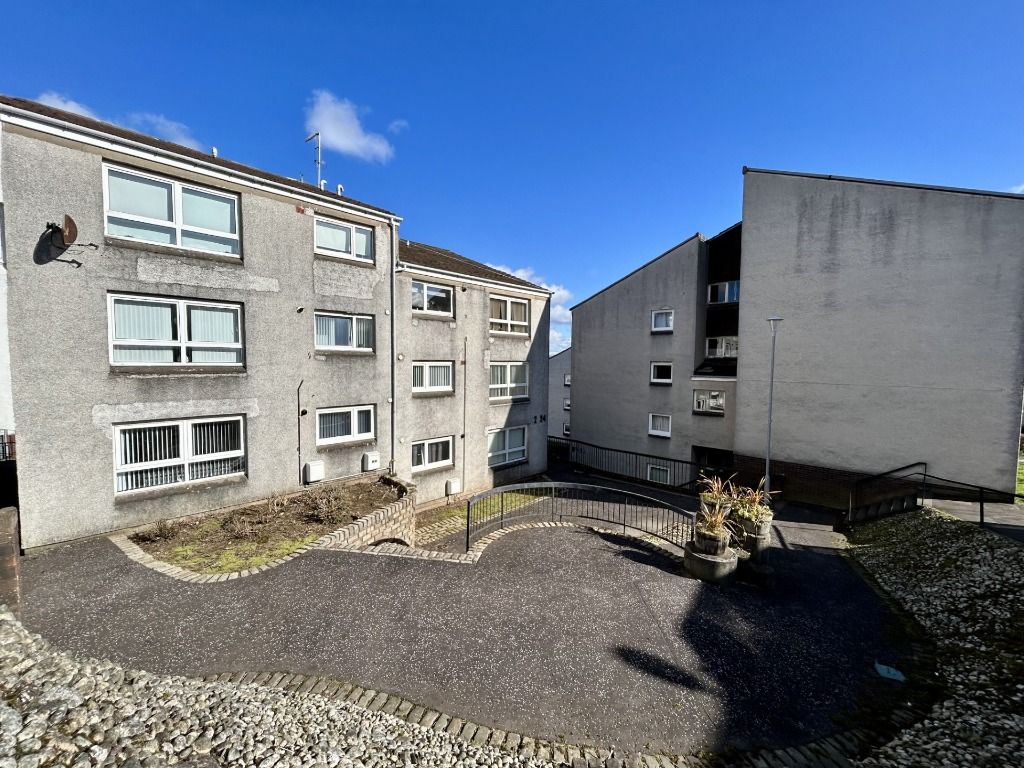 Property photo 1 of 2