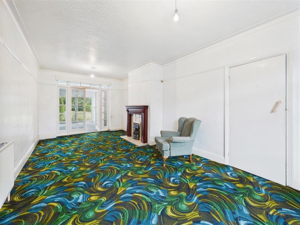 Property photo 3 of 20 Cam05476G0-Pr0019-Still002.Jpg