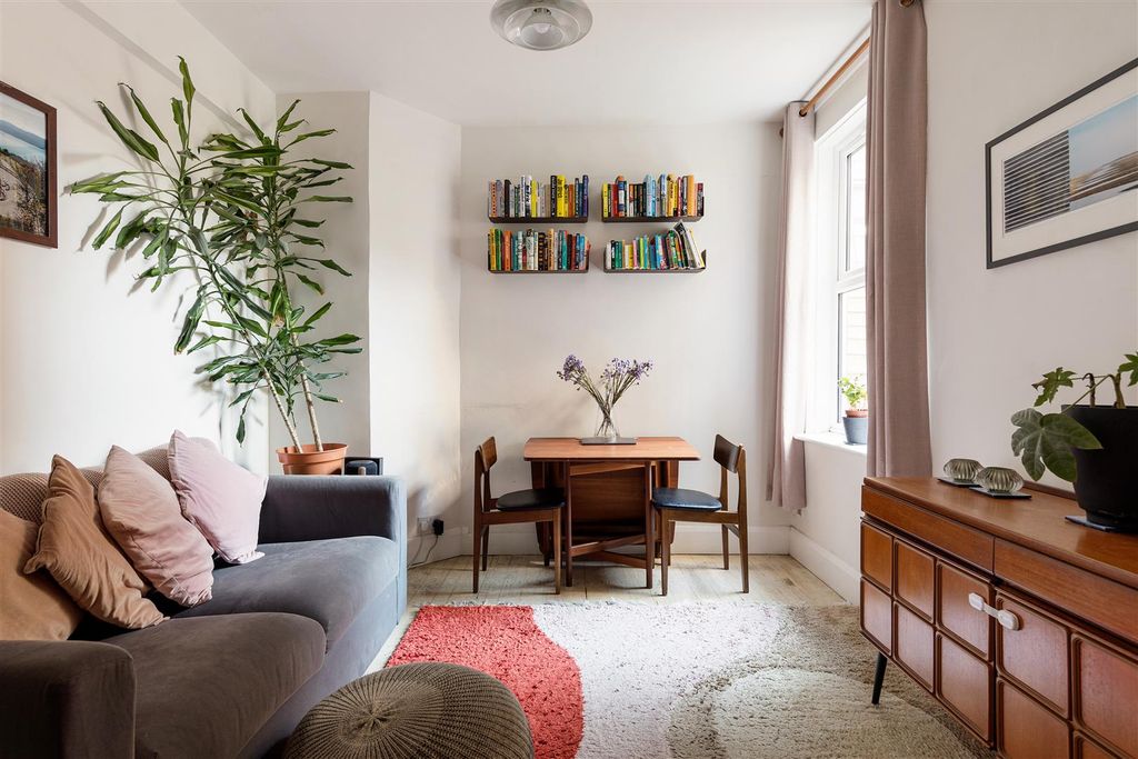 Property photo 2 of 36 Img_0804.Jpg