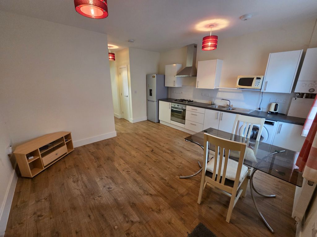 Property photo 1 of 5