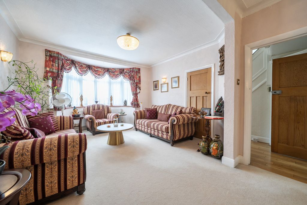 Property photo 2 of 29 1467918-14-6A1Dd6...