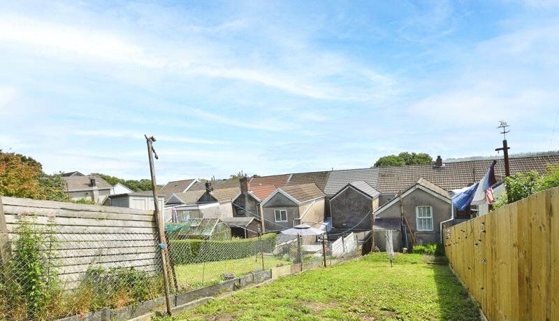 Property photo 3 of 16 Picture No. 03