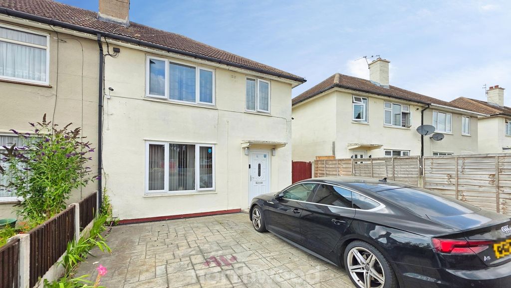 Property photo 1 of 39