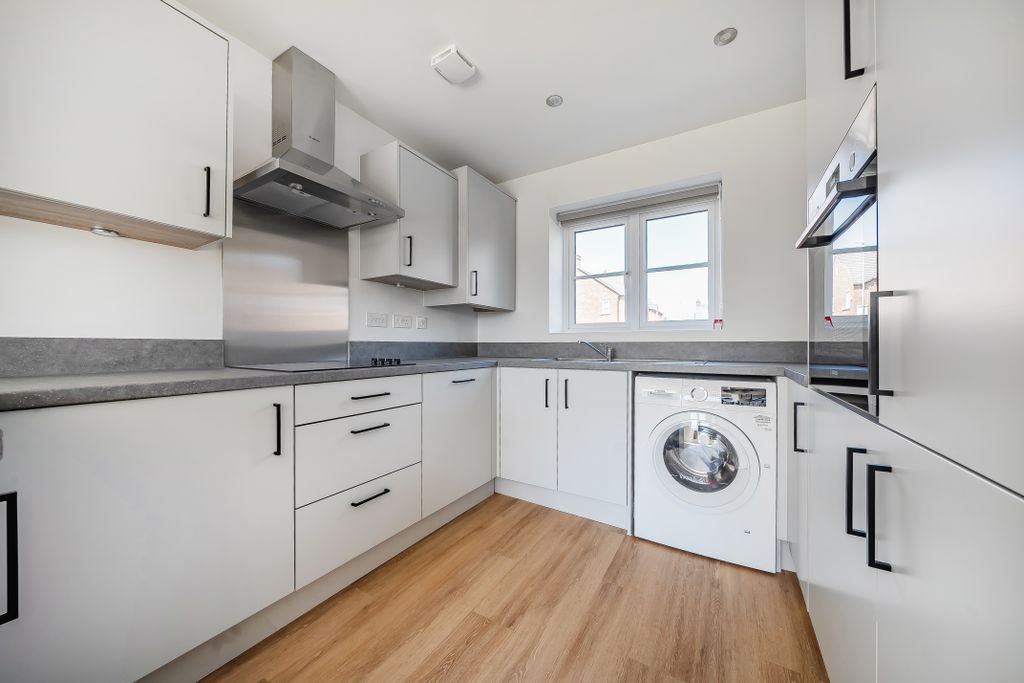 Property photo 2 of 22 Image