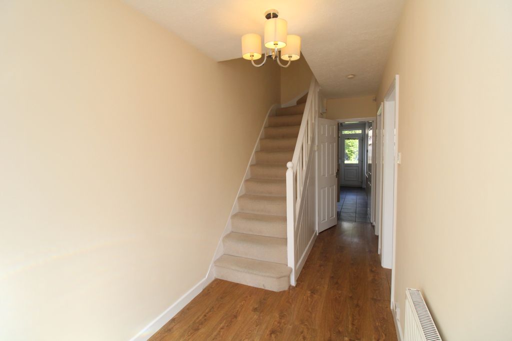 Property photo 2 of 14 Img_5778