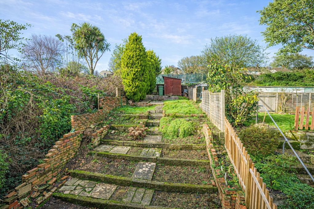 Property photo 2 of 14 4ce4A12E-A19F-4Cb6-81A5-861d7Fc11A1d.Png