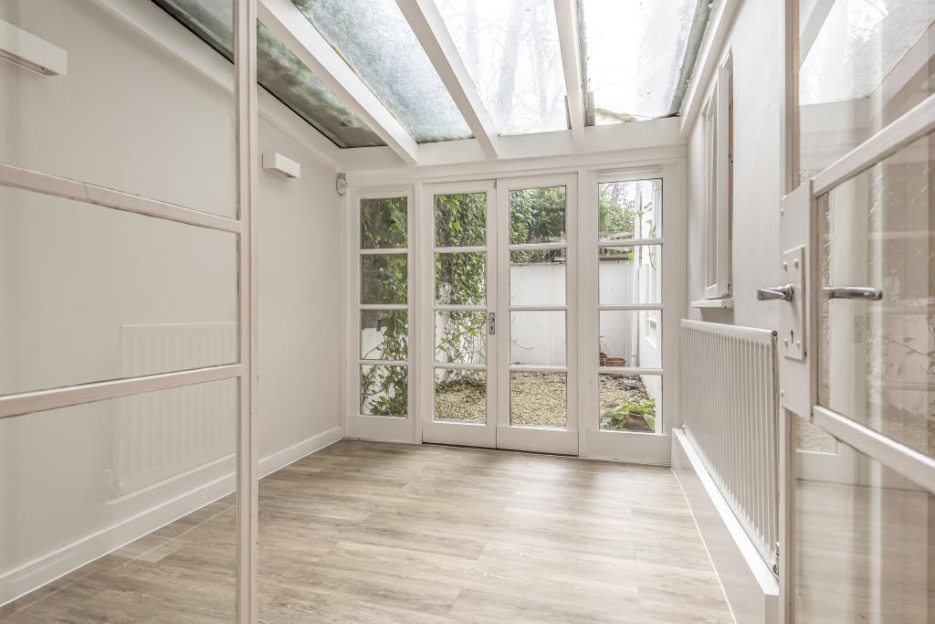 Property photo 3 of 10 Sun Room/Conservatory