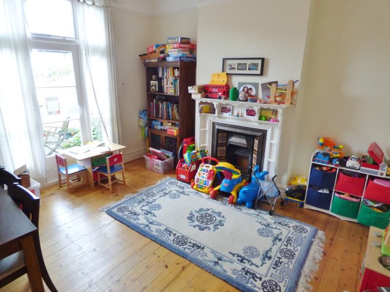 Property photo 2 of 14