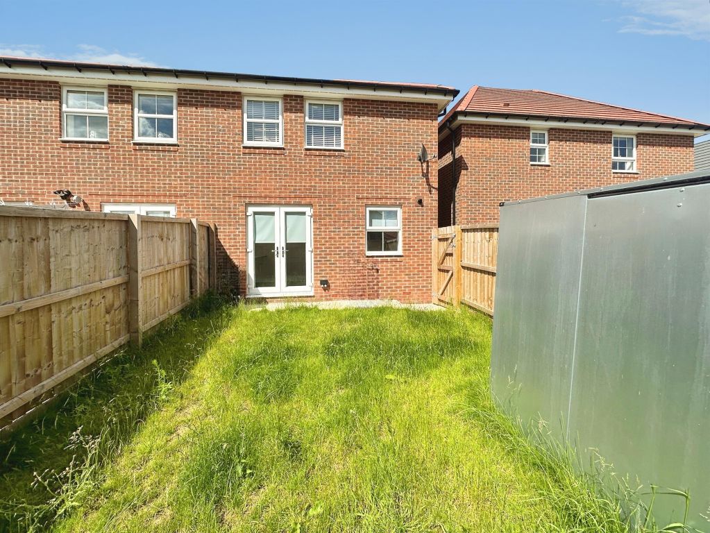 Property photo 2 of 13