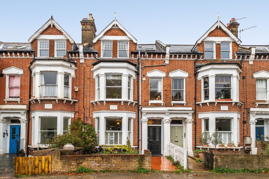 Property photo 2 of 22 Picture No. 04