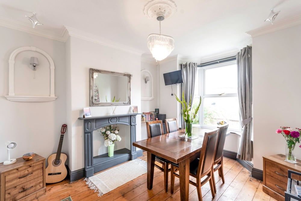 Property photo 2 of 30