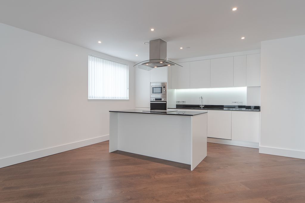 Property photo 2 of 12 Image 14