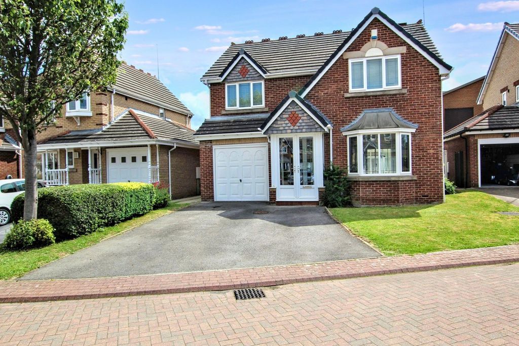 Property photo 1 of 1