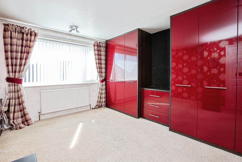 Property photo 3 of 22