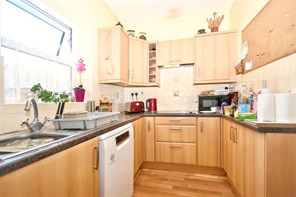 Property photo 3 of 23 Dsc_2421.Jpg