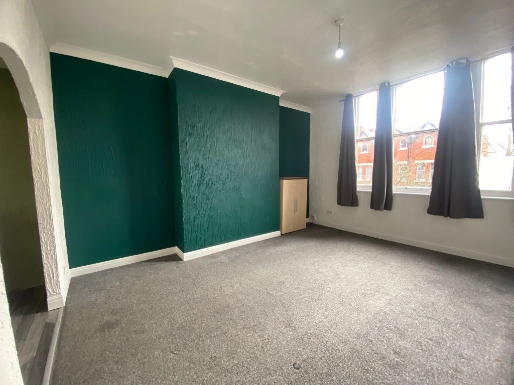 Property photo 3 of 21