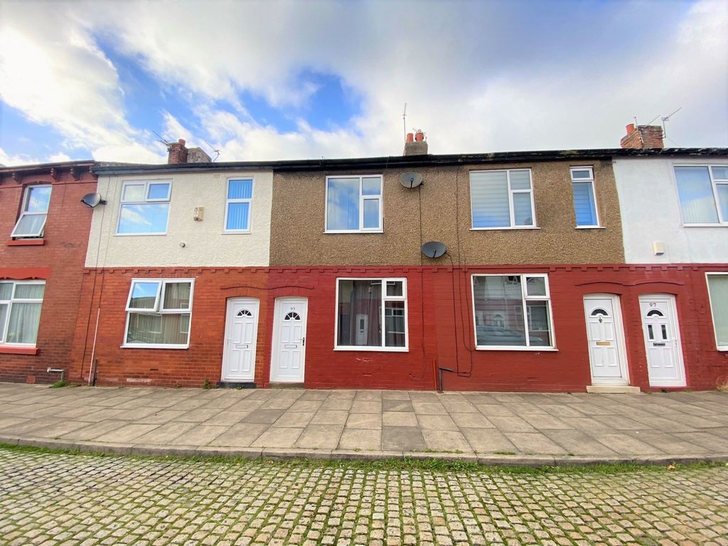 Property photo 1 of 9