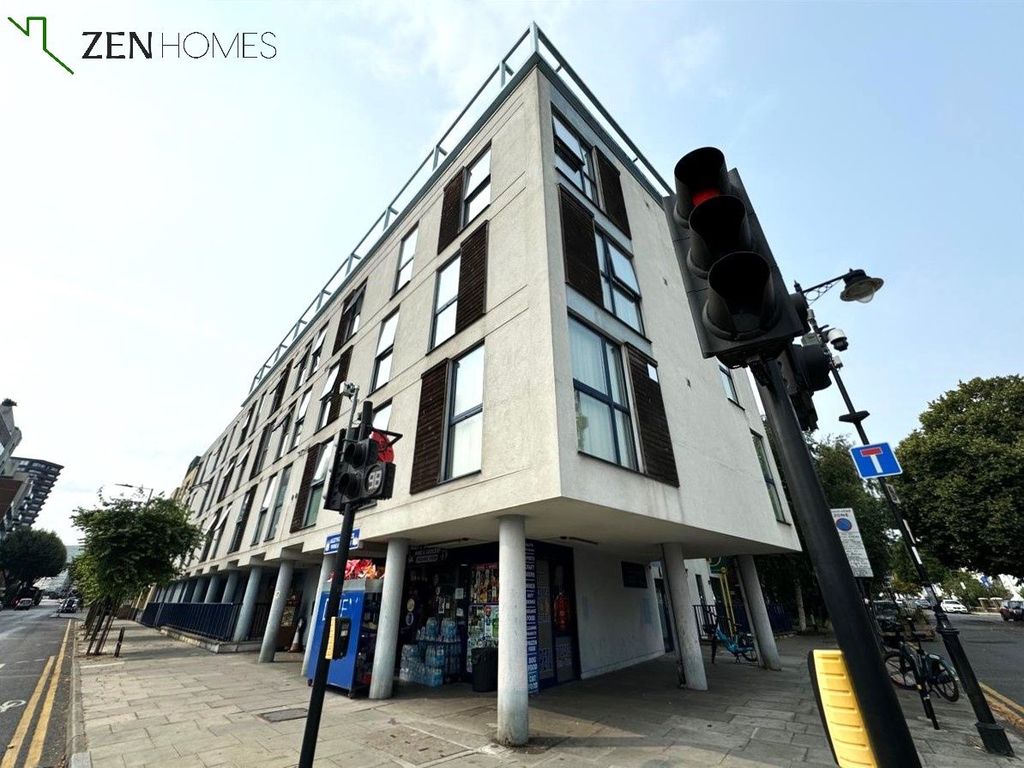 Property photo 1 of 12