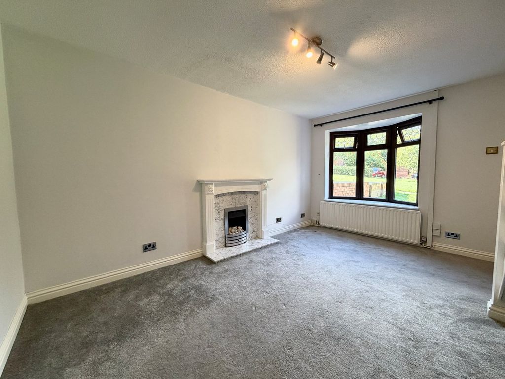 Property photo 2 of 13 Picture No. 17