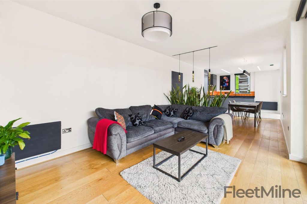 Property photo 1 of 20 Living Area