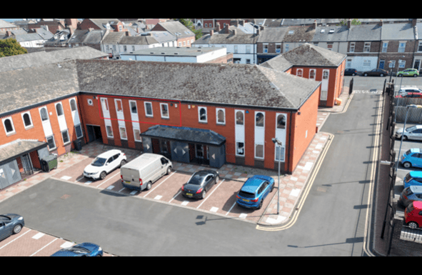 Property photo 1 of 6