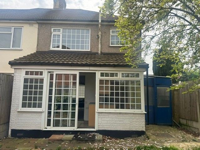 Property photo 2 of 15