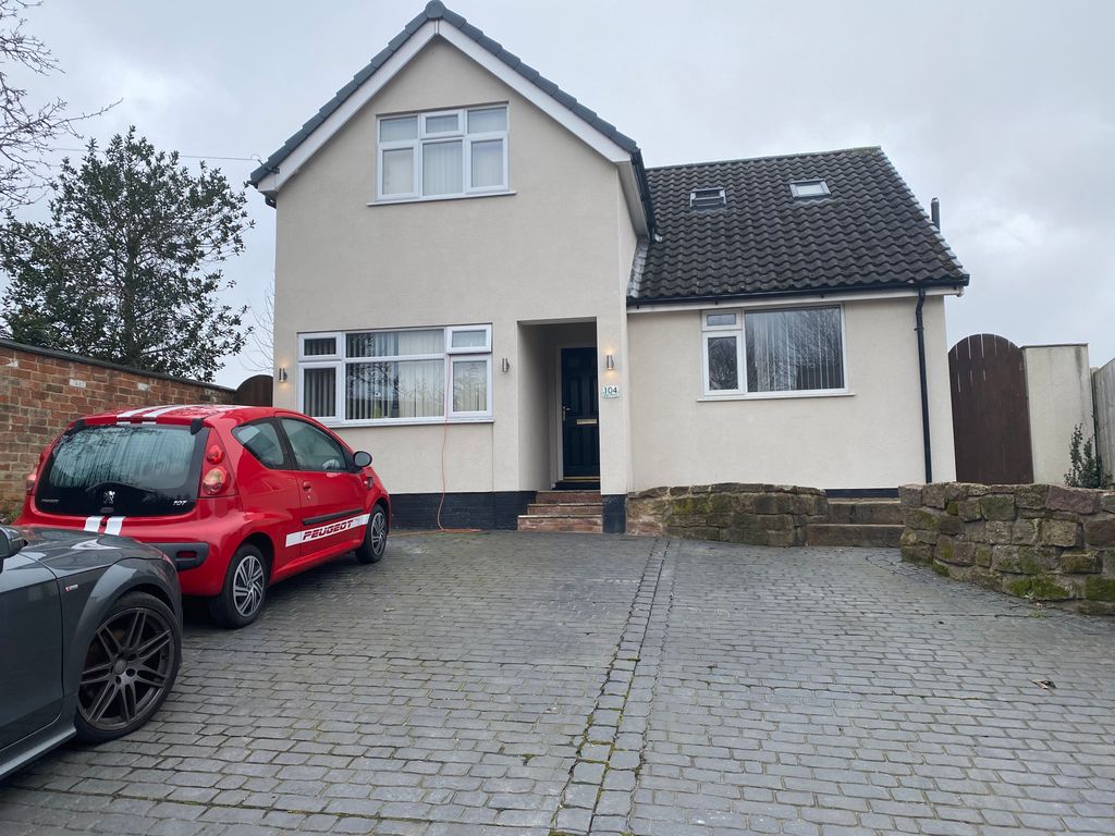 Property photo 3 of 3